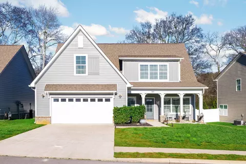 1213 Baldwin Field Cir, Hixson, TN 37343