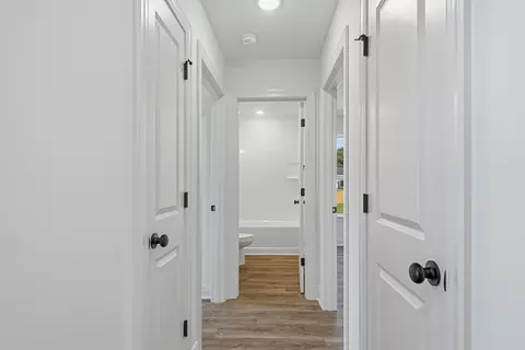 Entry Way - 402 Marcella Ct, Dickson, TN 37055 photo 2 of 3