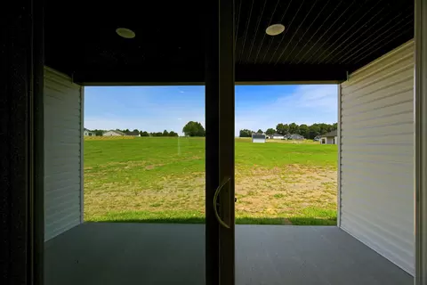Exterior - 402 Marcella Ct, Dickson, TN 37055 photo 10 of 15