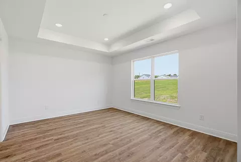 Bedroom - 402 Marcella Ct, Dickson, TN 37055 photo 5 of 6