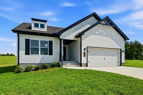 Exterior - 402 Marcella Ct, Dickson, TN 37055 photo 7 of 15