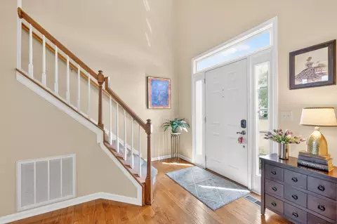 Entry Way - 325 Devonshire Dr, Franklin, TN 37064 photo 4 of 7