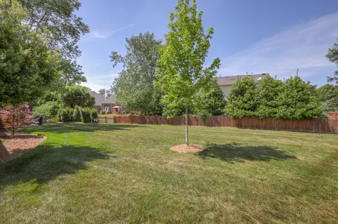 Exterior - 325 Devonshire Dr, Franklin, TN 37064 photo 10 of 14