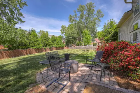 Exterior - 325 Devonshire Dr, Franklin, TN 37064 photo 3 of 14