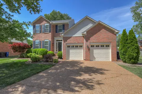 Exterior - 325 Devonshire Dr, Franklin, TN 37064 photo 12 of 14