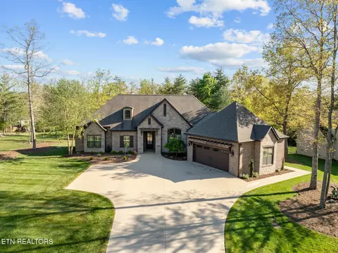 125 Minetta Dr, Crossville, TN 38558