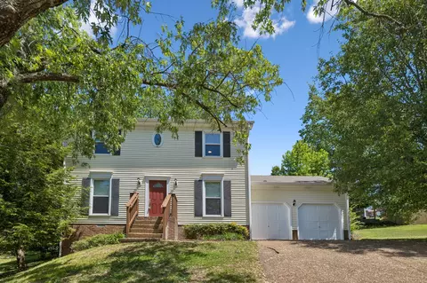521 Fairhaven Ct, Nashville, TN 37211