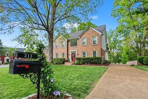 313 Saddlebridge Ln, Franklin, TN 37069