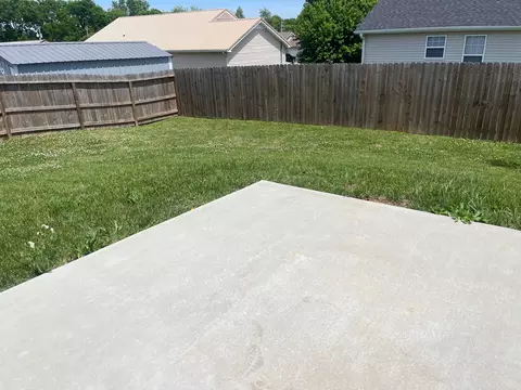 Exterior - 62 Modena Pl, Decherd, TN 37324 photo 5 of 9