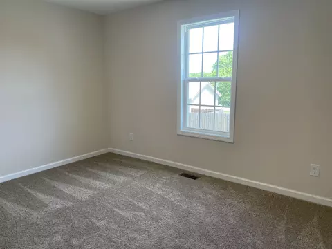 Bedroom - 62 Modena Pl, Decherd, TN 37324 photo 4 of 4