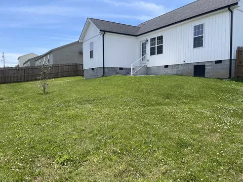 Exterior - 62 Modena Pl, Decherd, TN 37324 photo 6 of 9