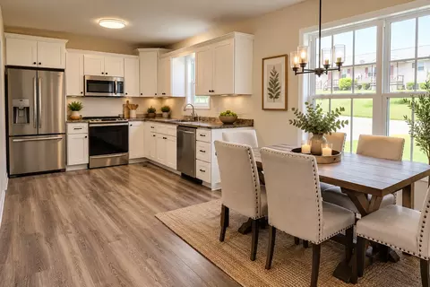 Kitchen - 62 Modena Pl, Decherd, TN 37324 photo 2 of 5
