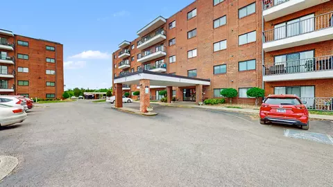 200 Sanders Ferry Rd #2205, Hendersonville, TN 37075