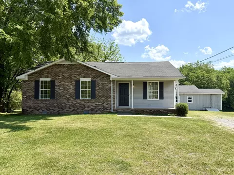 7548 Chadwick Dr, Murfreesboro, TN 37129