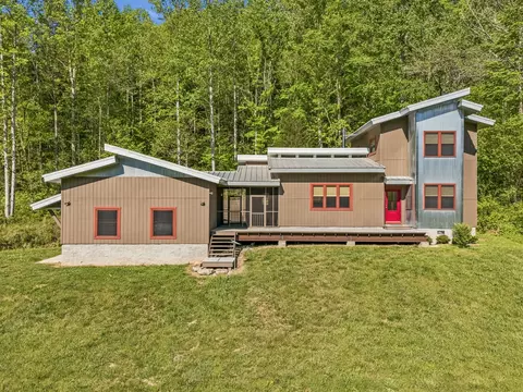 644 W Fork Rd, Mount Pleasant, TN 38474