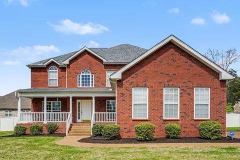 107 Seven Springs Dr, Mount Juliet, TN 37122