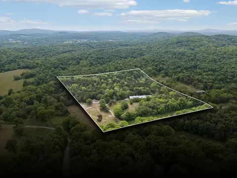 8558 Taliaferro Rd, Eagleville, TN 37060 photo 3