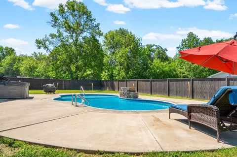 4334 Memory Ln, Adams, TN 37010