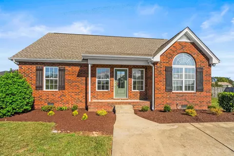 116 Chad St E, Portland, TN 37148