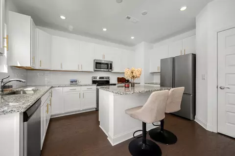 Kitchen - 3707 Lc Smith Dr, Murfreesboro, TN 37129 photo 2 of 4