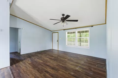 611 Farmer Rd, Quebeck, TN 38579 photo 8