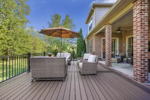 Exterior - 721 Springlake Dr, Franklin, TN 37064 photo 8 of 13