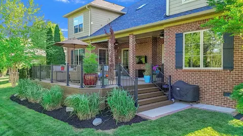 Exterior - 721 Springlake Dr, Franklin, TN 37064 photo 7 of 13