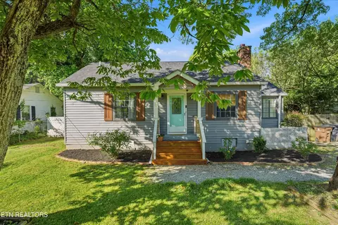 5409 Weston Rd, Knoxville, TN 37918