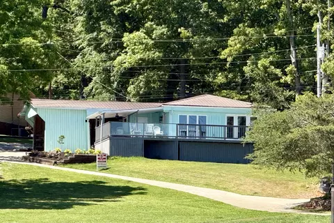 54 Lookout Ln, Waverly, TN 37185