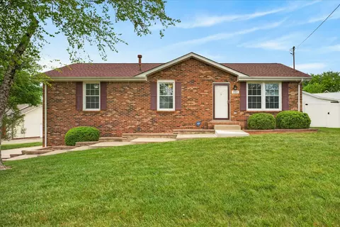 320 Northridge Dr, Clarksville, TN 37042