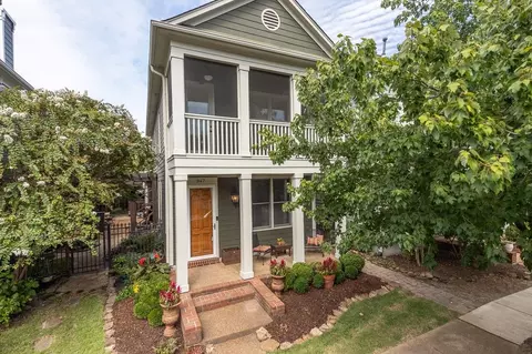 947 River Landing Dr, Memphis, TN 38103