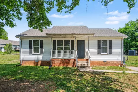 1057 Princeton Ct, Clarksville, TN 37042