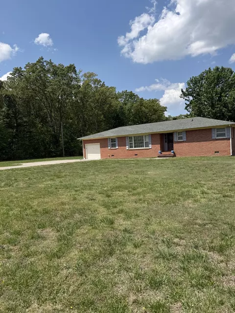 194 Hickory Dr, Manchester, TN 37355