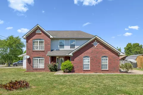 904 Lavergne Ln, La Vergne, TN 37086