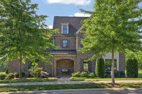 929 Hornsby Dr, Franklin, TN 37064