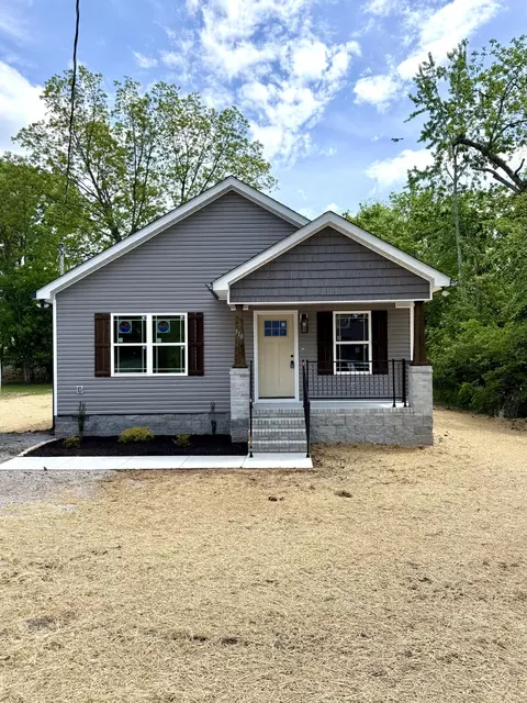 310 Spring St, Wartrace, TN 37183