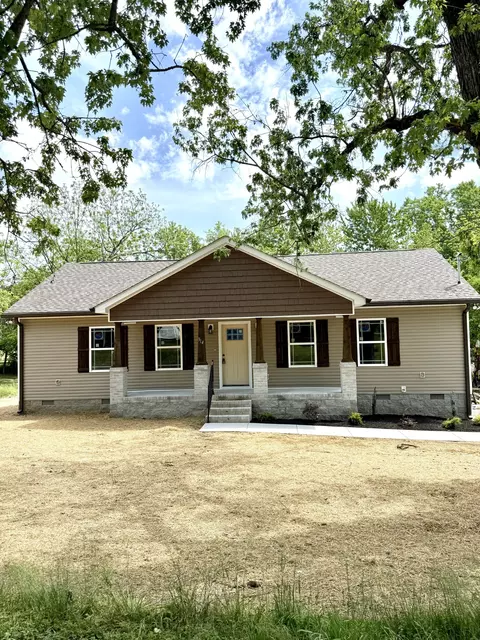 314 Spring St, Wartrace, TN 37183