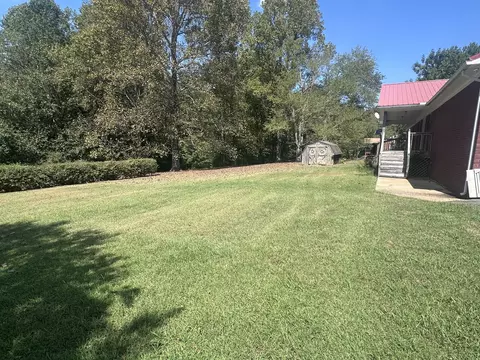 Exterior - 91 Lambs Ferry Rd, Loretto, TN 38469 photo 13 of 16
