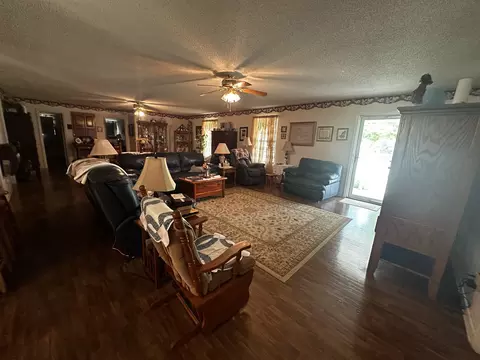 Living - 91 Lambs Ferry Rd, Loretto, TN 38469 photo 3 of 3