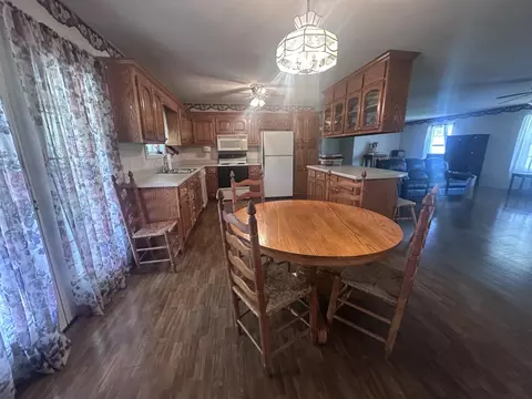 Kitchen - 91 Lambs Ferry Rd, Loretto, TN 38469 photo 3 of 3