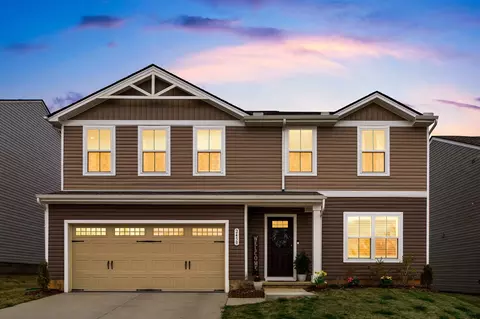 2450 Brokeshire Dr, White House, TN 37188