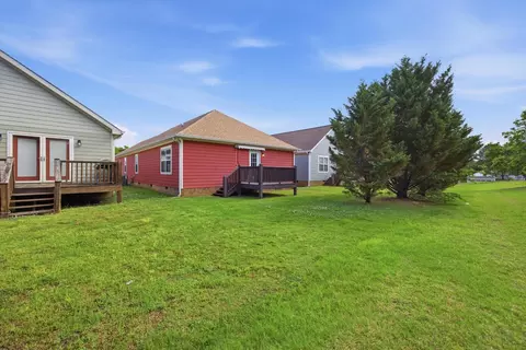 Exterior - 124 Fieldstone Cmns, Rock Spring, GA 30739 photo 11 of 12