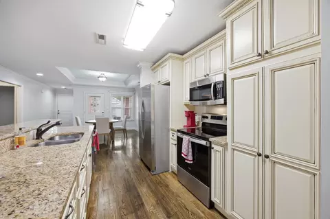 Entry Way - 124 Fieldstone Cmns, Rock Spring, GA 30739 photo 3 of 4