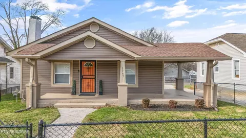2757 Tarleton Ave, Knoxville, TN 37914