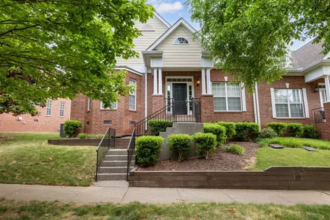 1316 Decatur Cir, Franklin, TN 37067