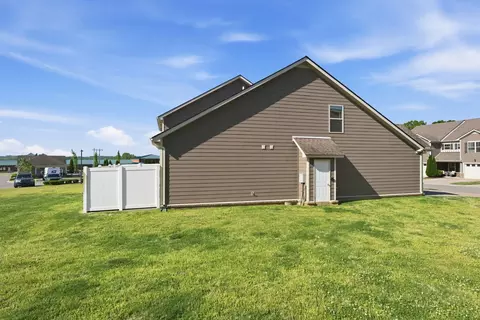 Exterior - 4020 Commons Dr, Spring Hill, TN 37174 photo 9 of 9