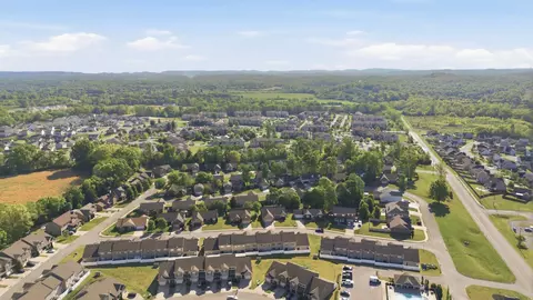 View/Area - 4020 Commons Dr, Spring Hill, TN 37174 photo 9 of 12