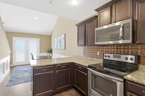 Kitchen - 4020 Commons Dr, Spring Hill, TN 37174 photo 3 of 3