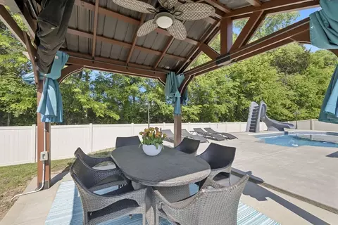 1413 Burrows Ave, Murfreesboro, TN 37129