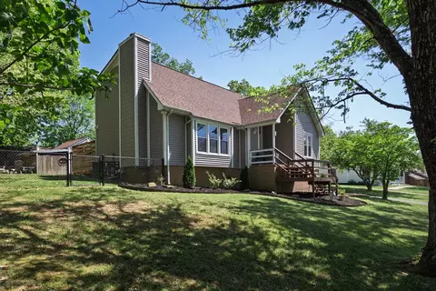 840 Hillside Dr, Springfield, TN 37172